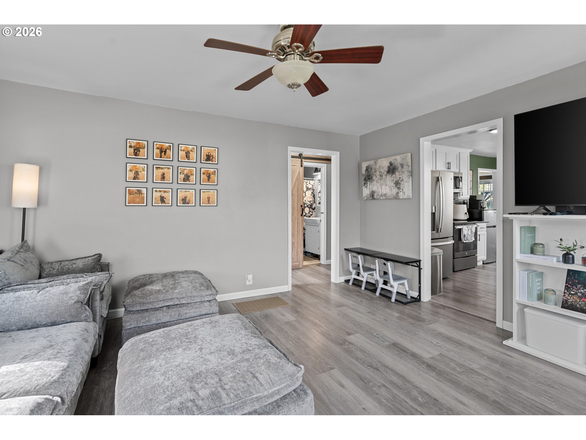 345 W WOOD AVE