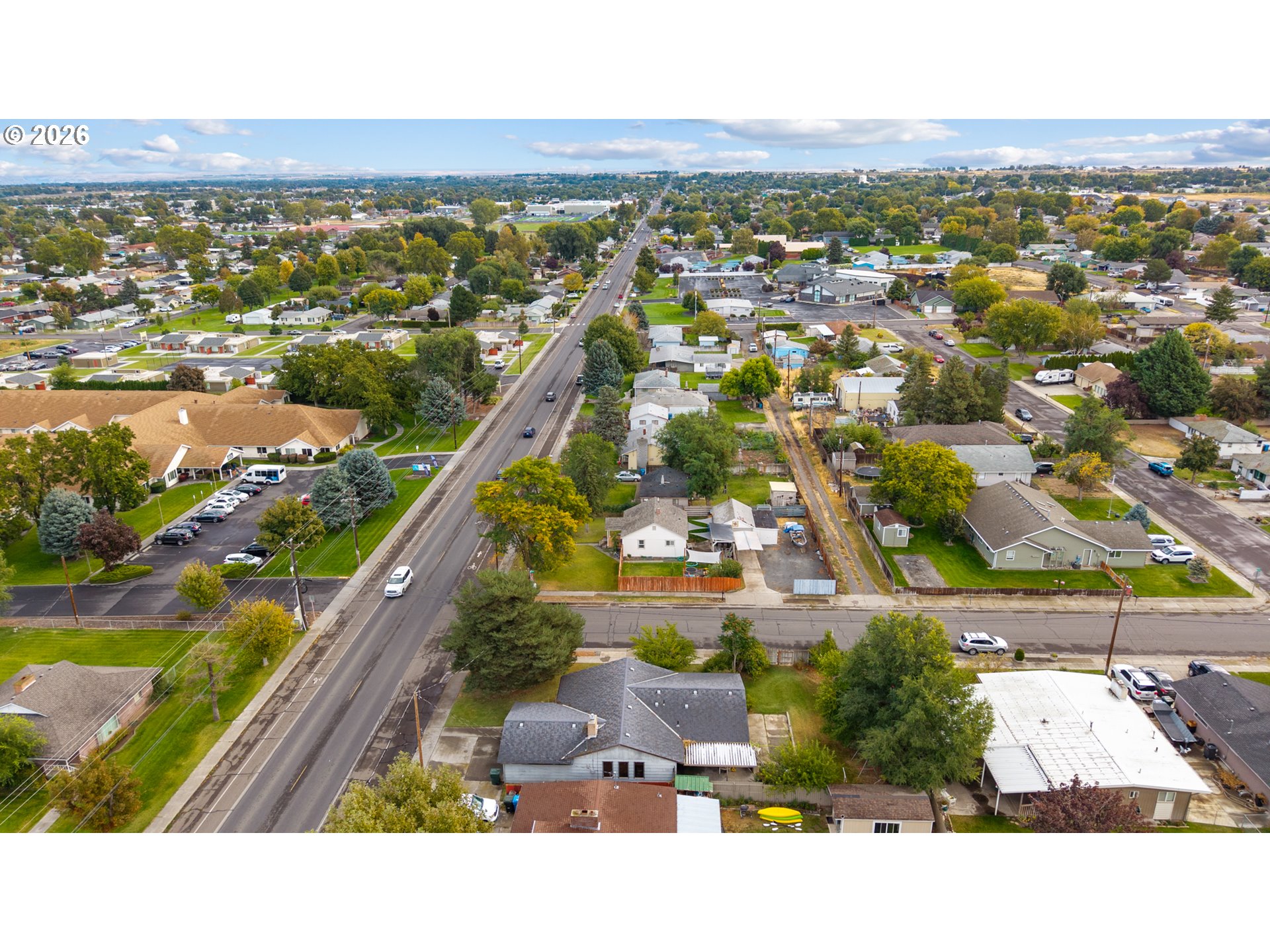 993 W HIGHLAND AVE