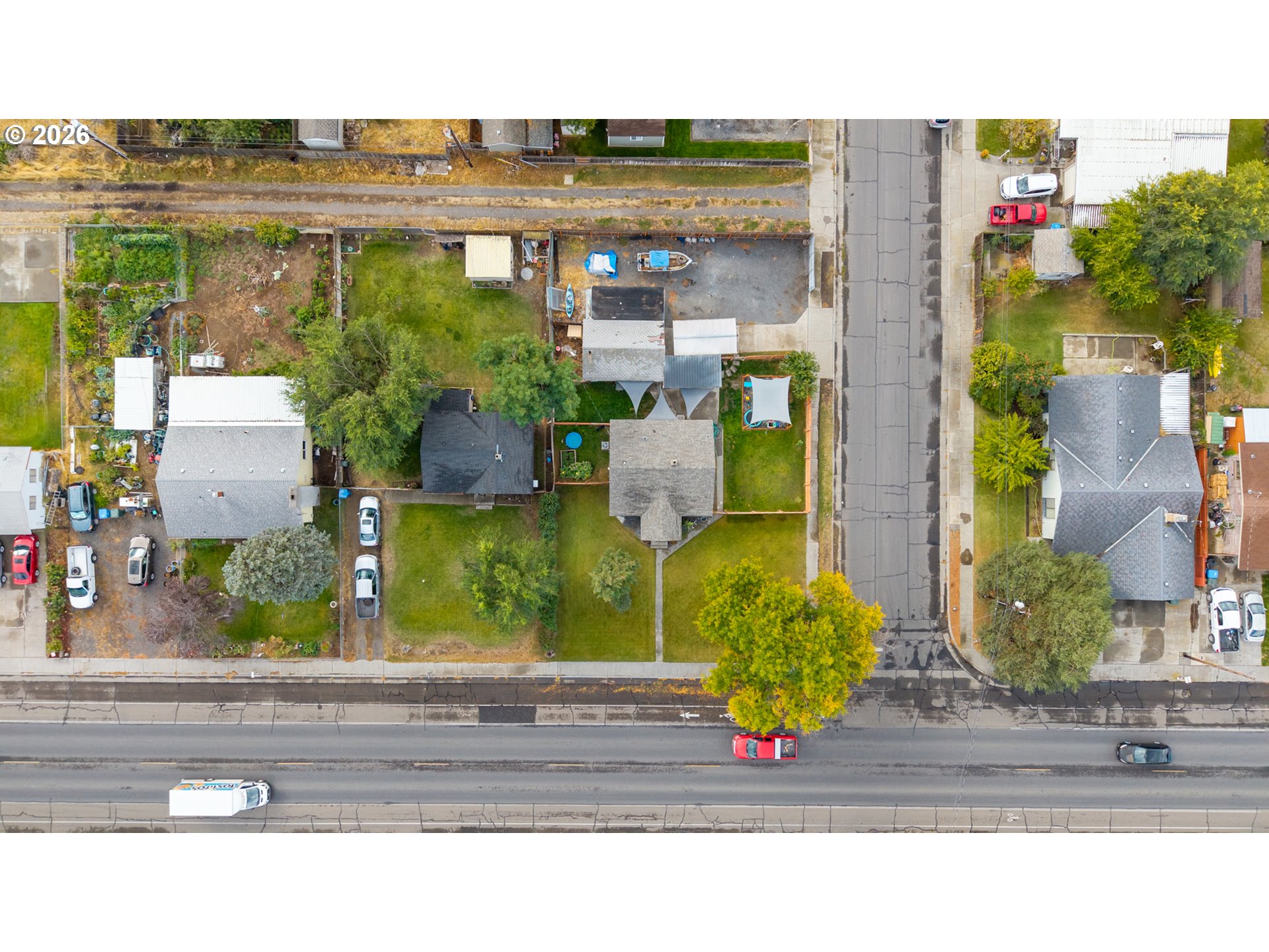 993 W HIGHLAND AVE