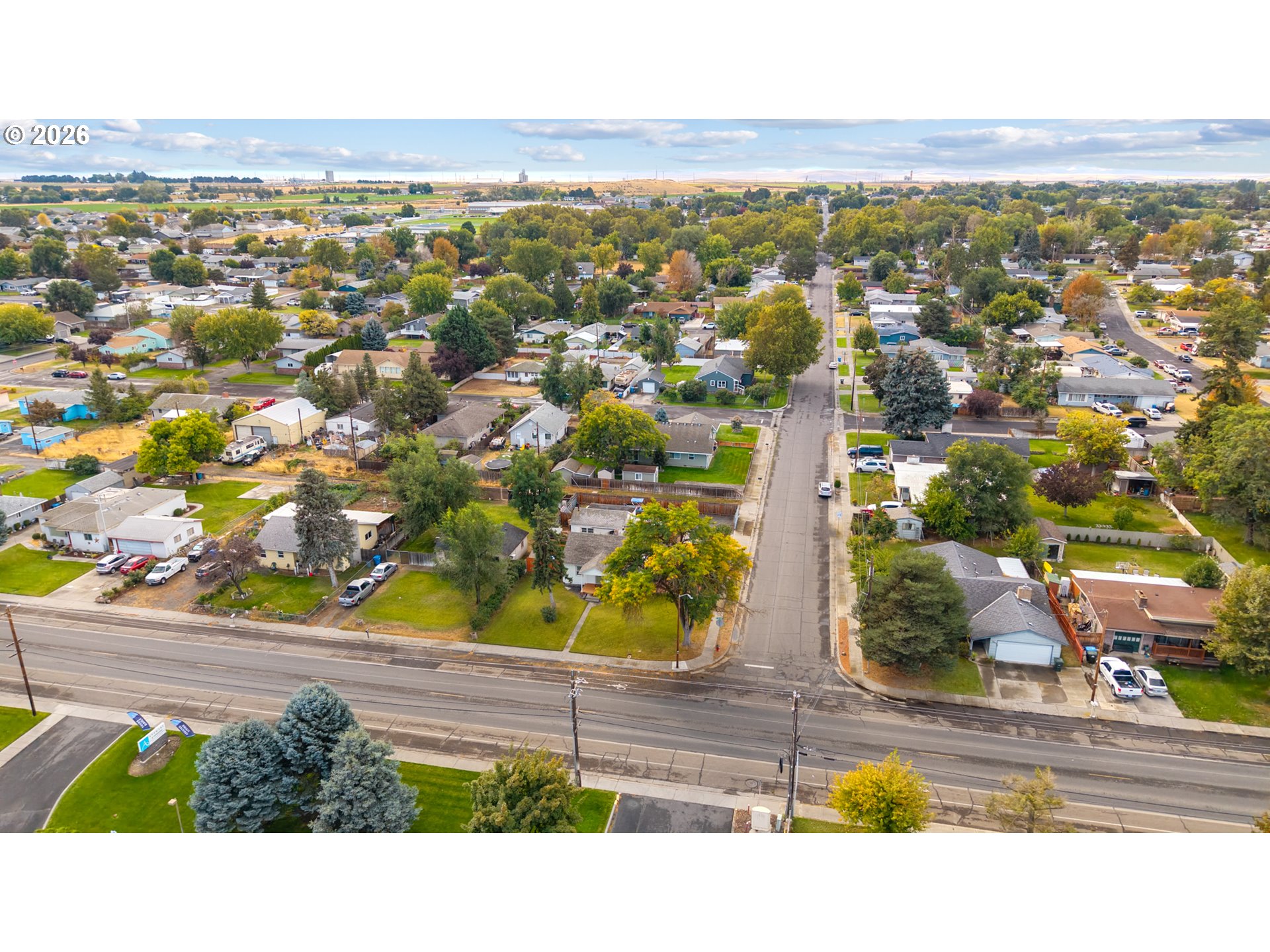993 W HIGHLAND AVE