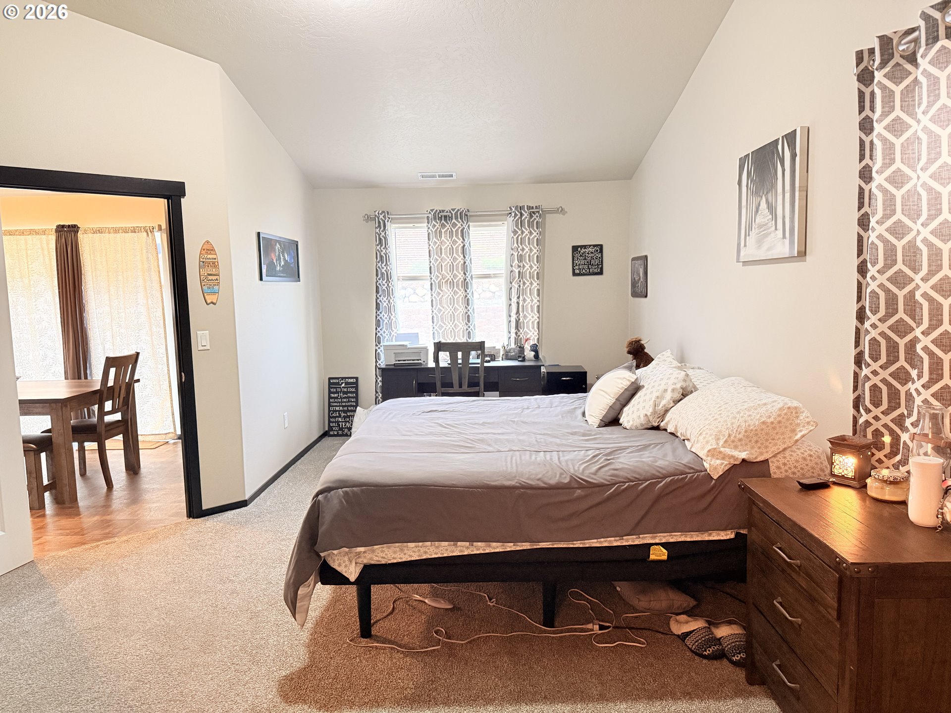 398 SPARROW AVE