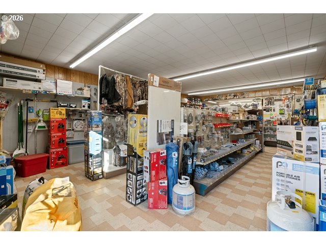 424 W LINDEN WAY