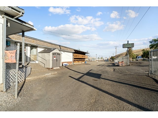 424 W LINDEN WAY