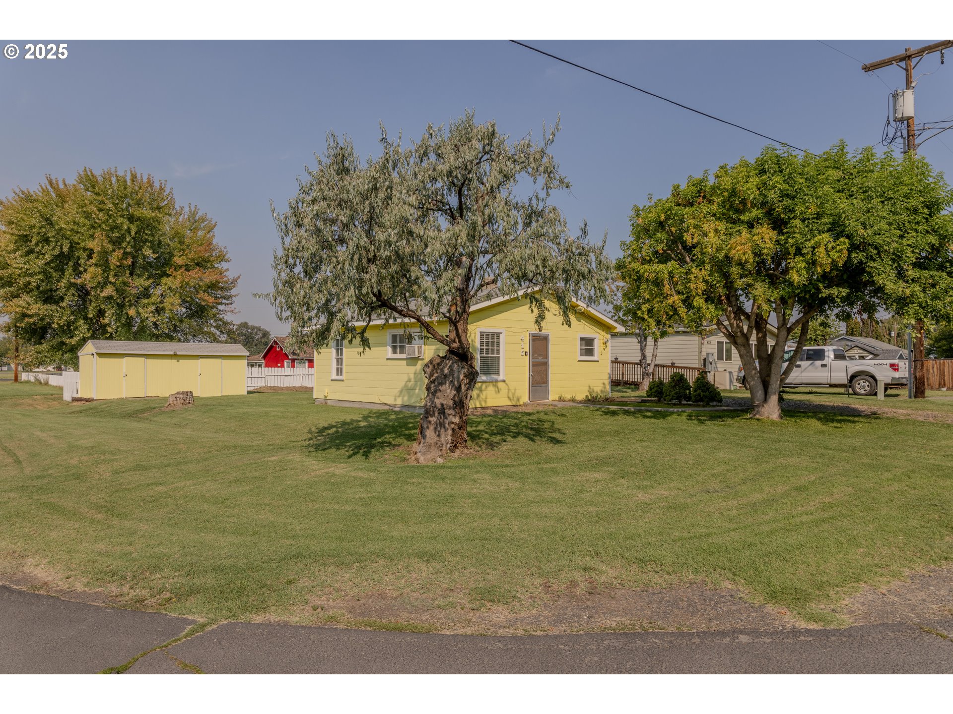 415 N WAYNE ST, Stanfield