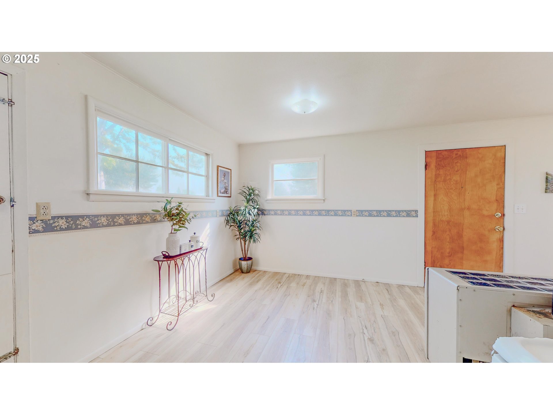 415 N WAYNE ST, Stanfield