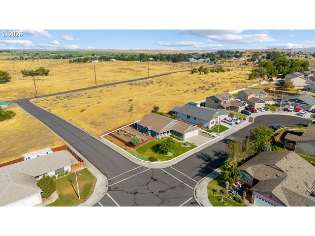 2307 NW EUCALYPTUS DR
