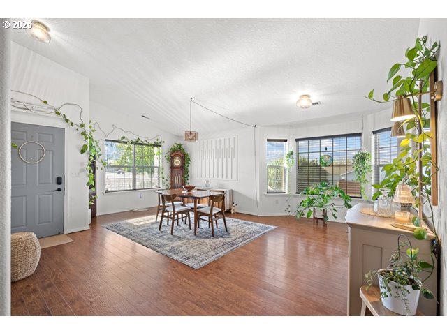2307 NW EUCALYPTUS DR