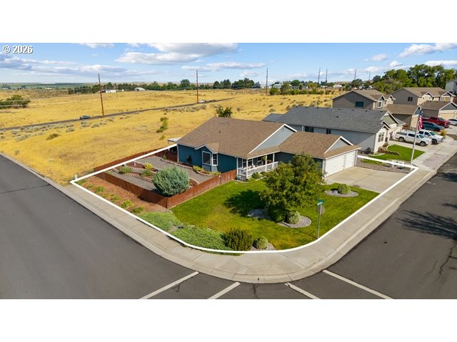 2307 NW EUCALYPTUS DR