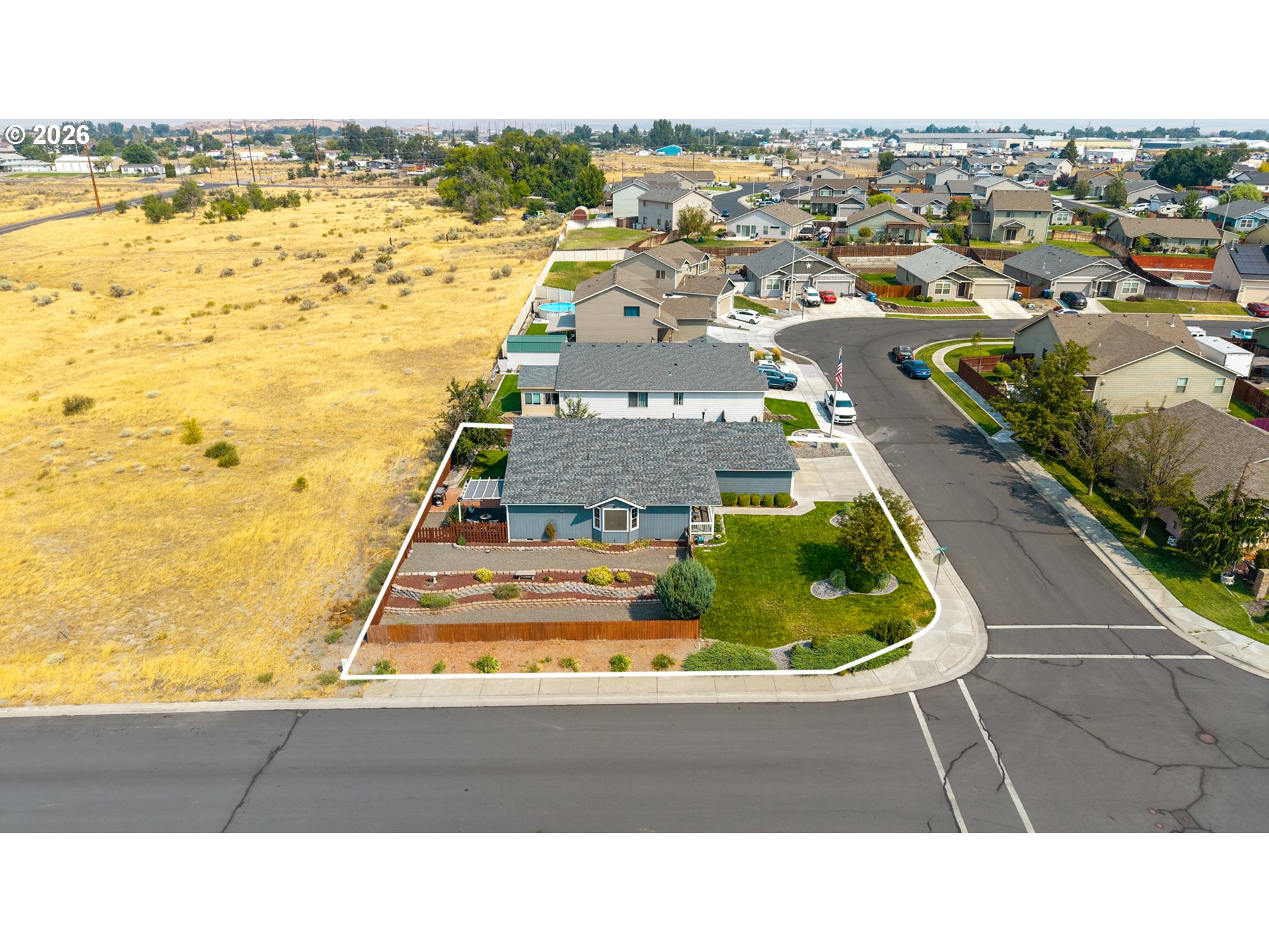 2307 NW EUCALYPTUS DR