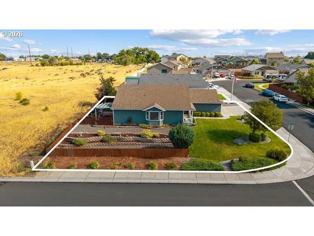 2307 NW EUCALYPTUS DR