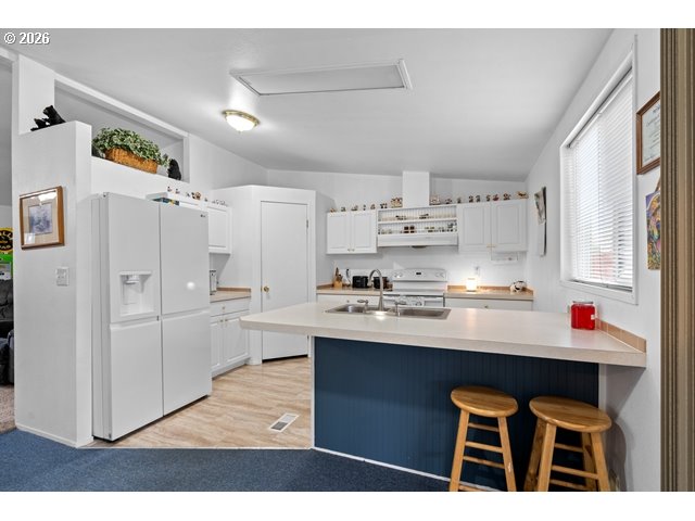 1028 SW Joshua DR