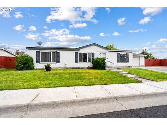 1028 SW Joshua DR