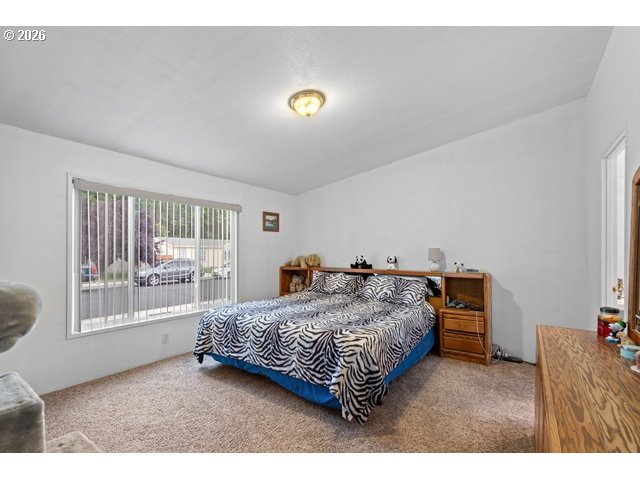 1028 SW Joshua DR