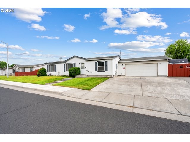 1028 SW Joshua DR