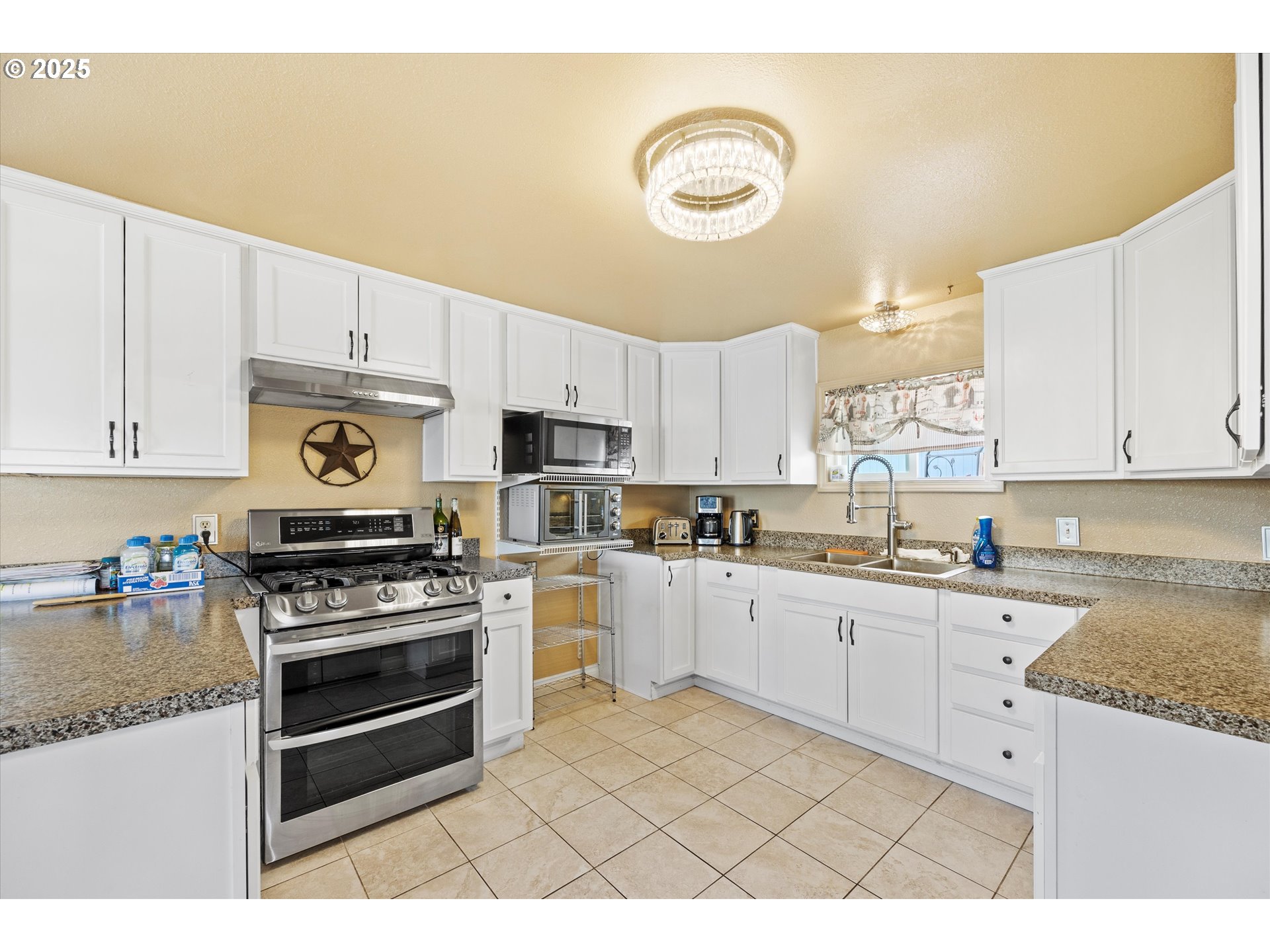 217 POPLAR ST, Milton-Freewater