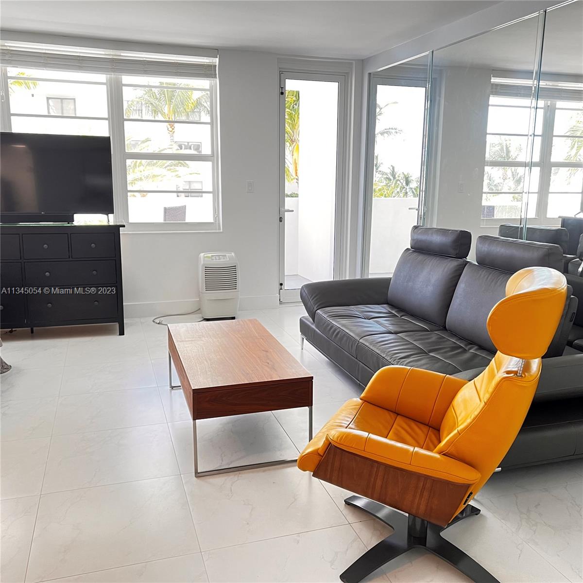 100 Lincoln Rd # 436