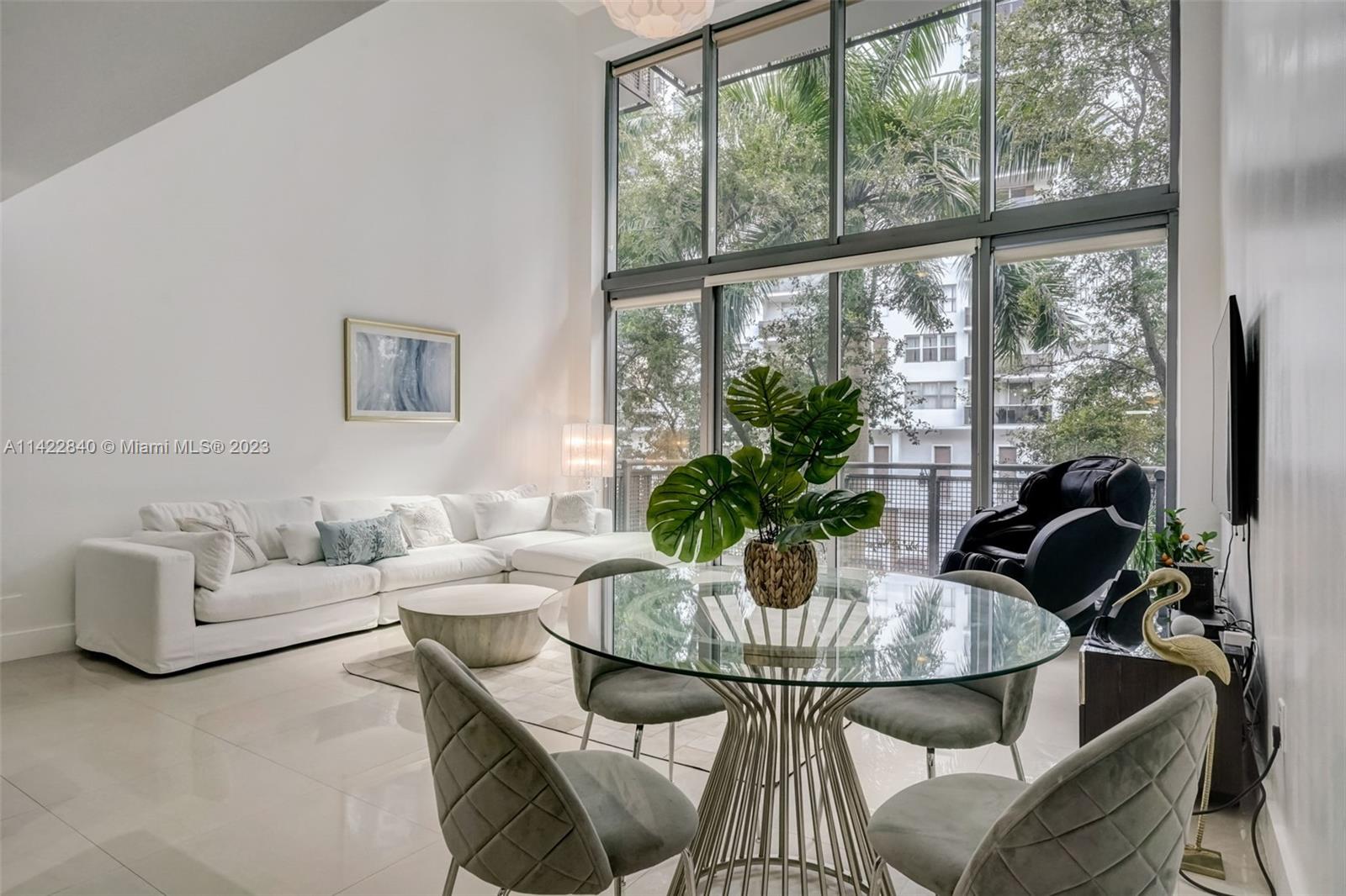 6000 Collins Ave # 309