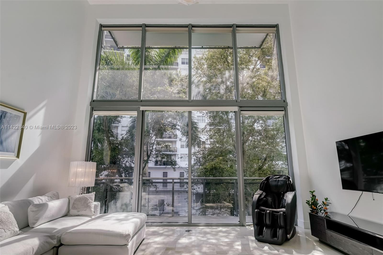 6000 Collins Ave # 309