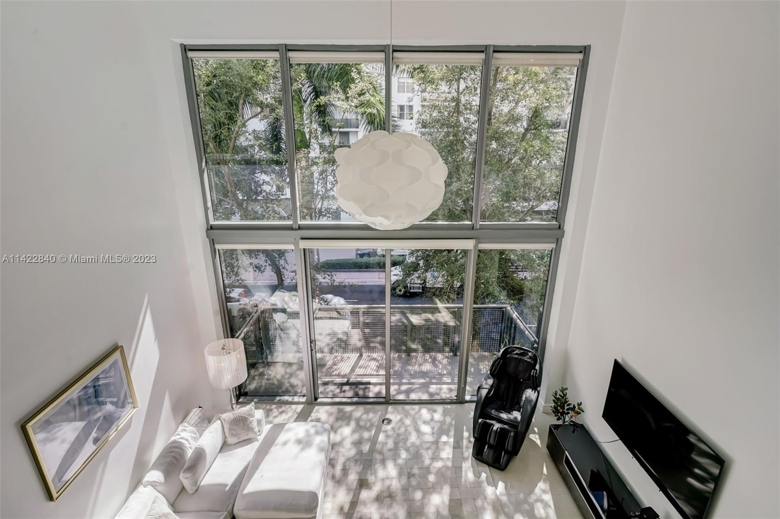 6000 Collins Ave # 309