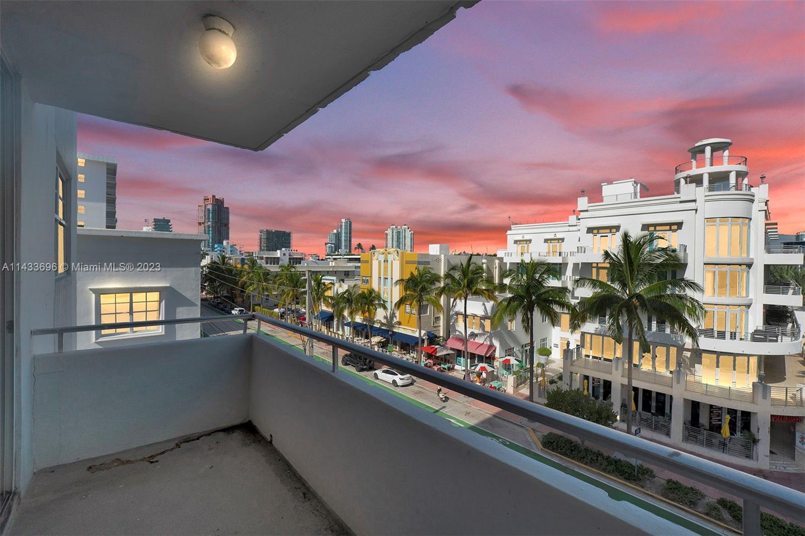 465 Ocean Dr # 505