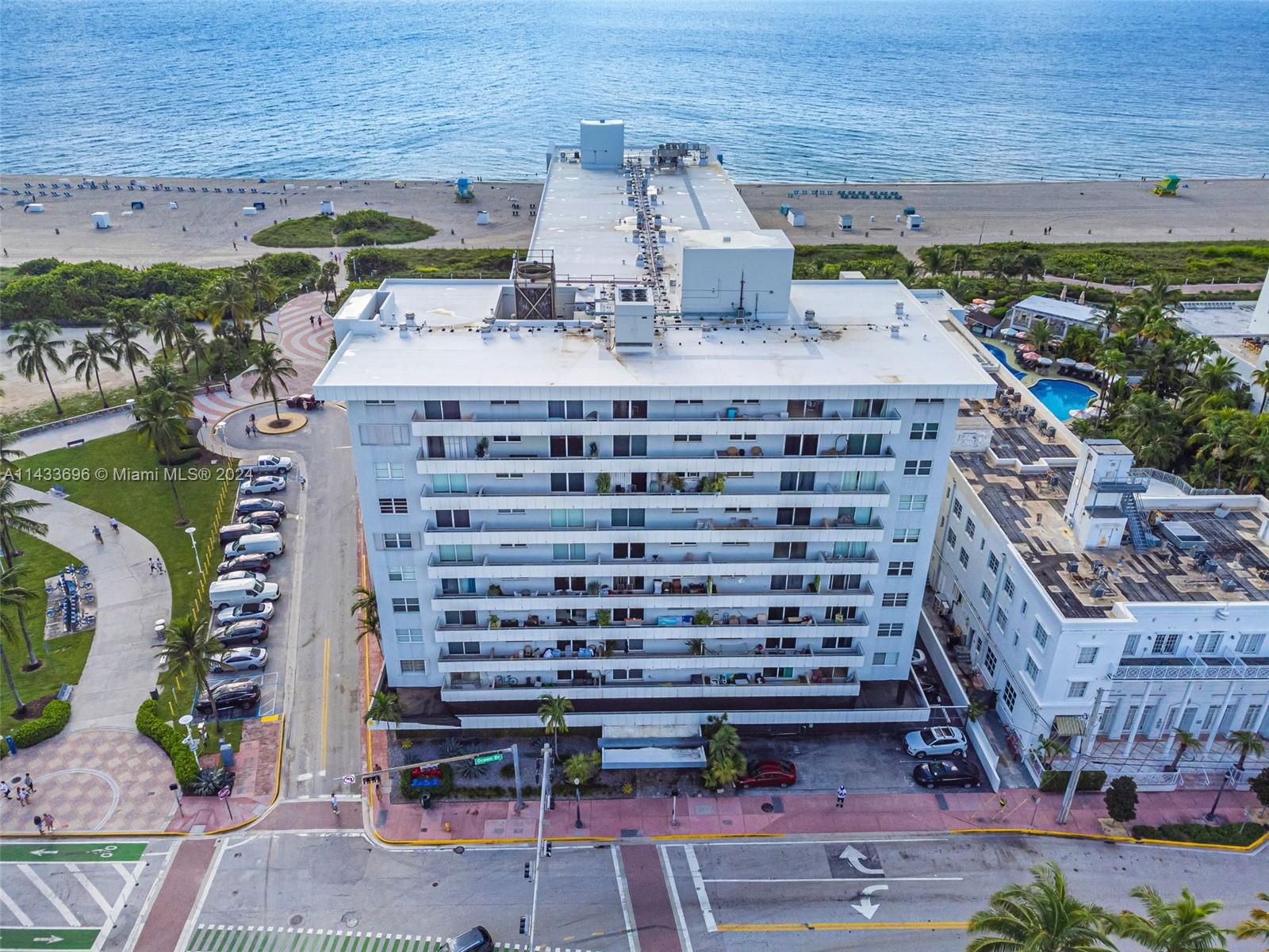 465 Ocean Dr # 505
