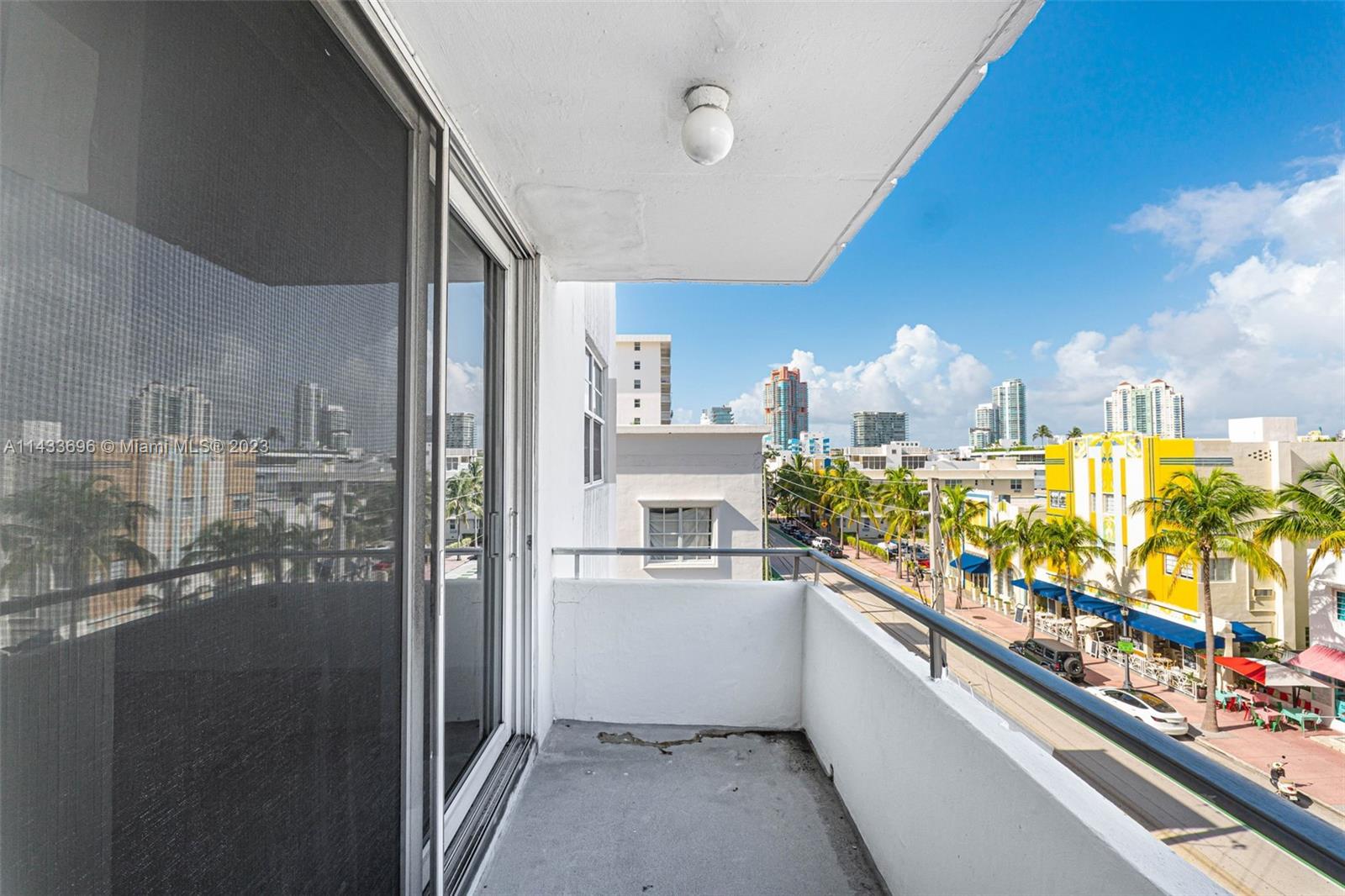 465 Ocean Dr # 505