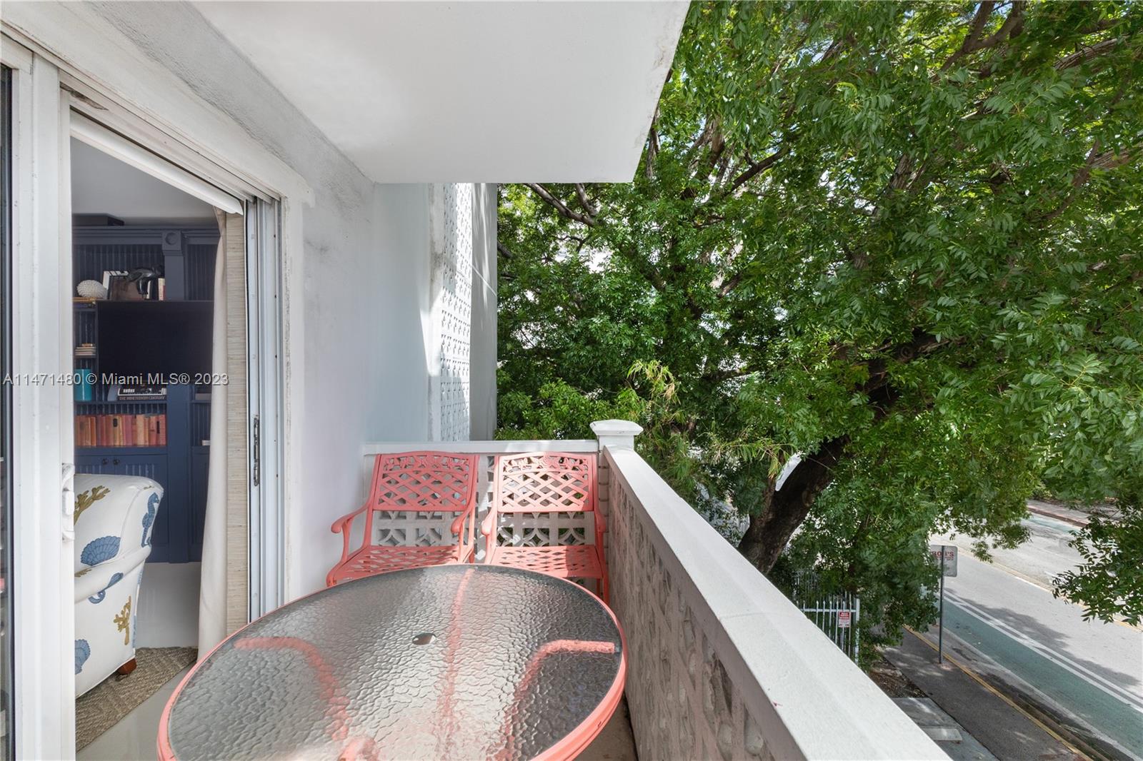 1620 West Ave # 301