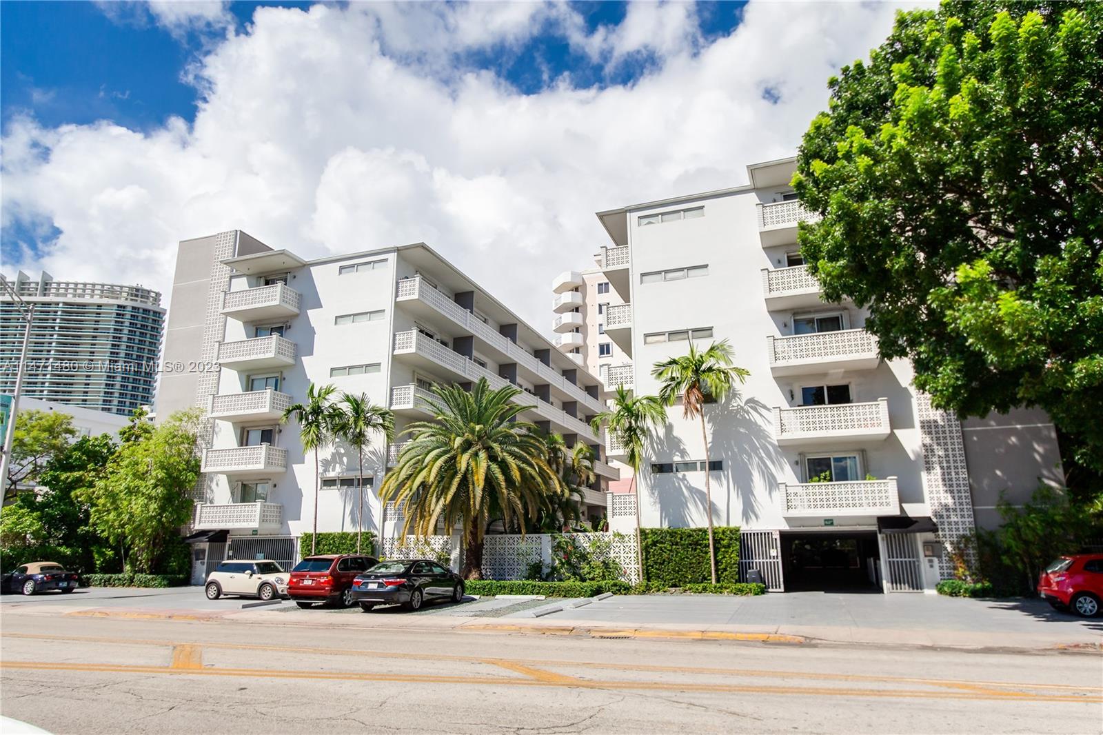 1620 West Ave # 301