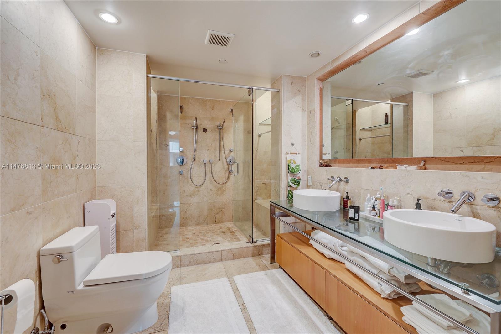 6000 Collins Ave # 104