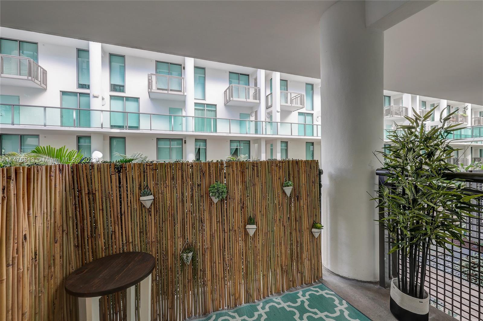 6000 Collins Ave # 104