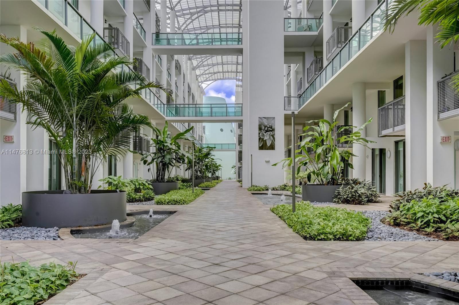 6000 Collins Ave # 104