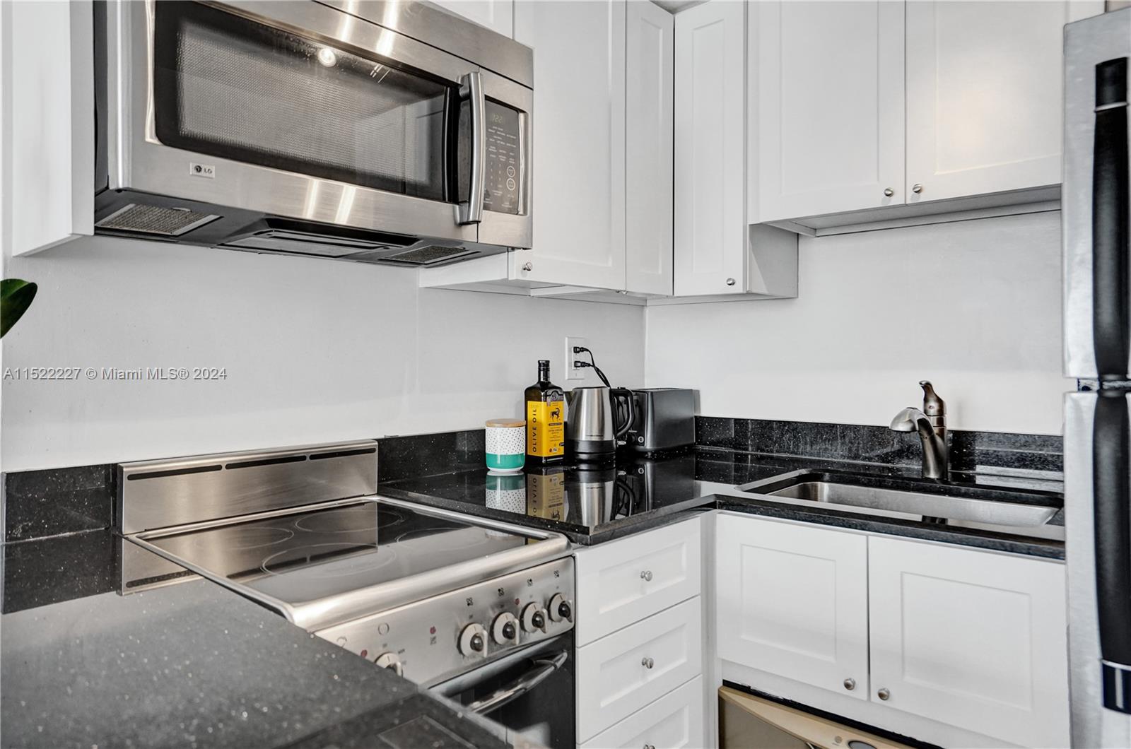 619 Euclid Ave # 2B