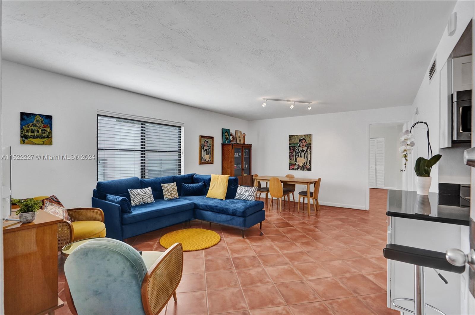 619 Euclid Ave # 2B