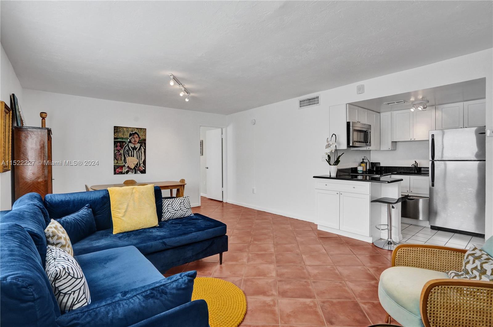 619 Euclid Ave # 2B