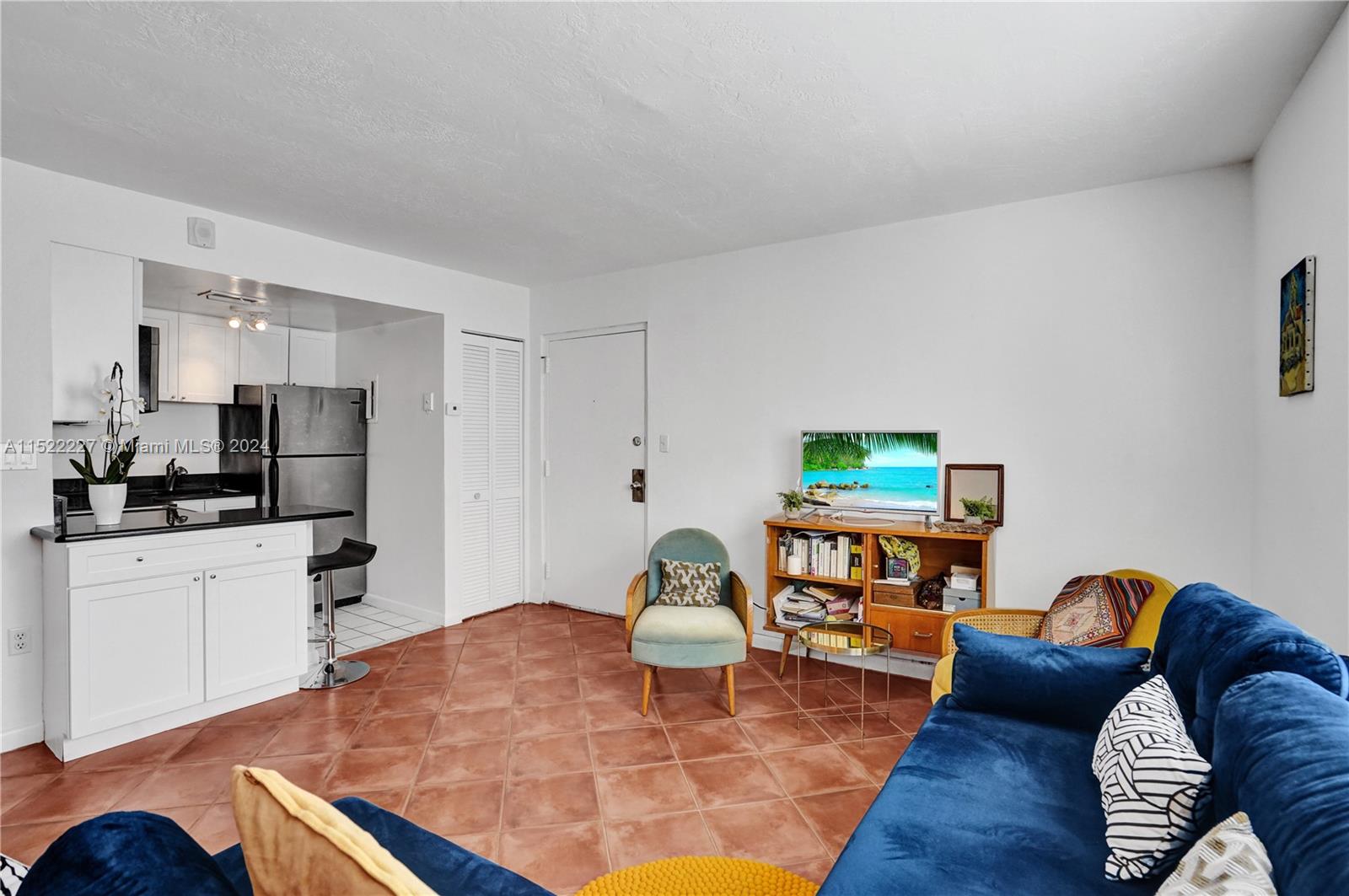 619 Euclid Ave # 2B