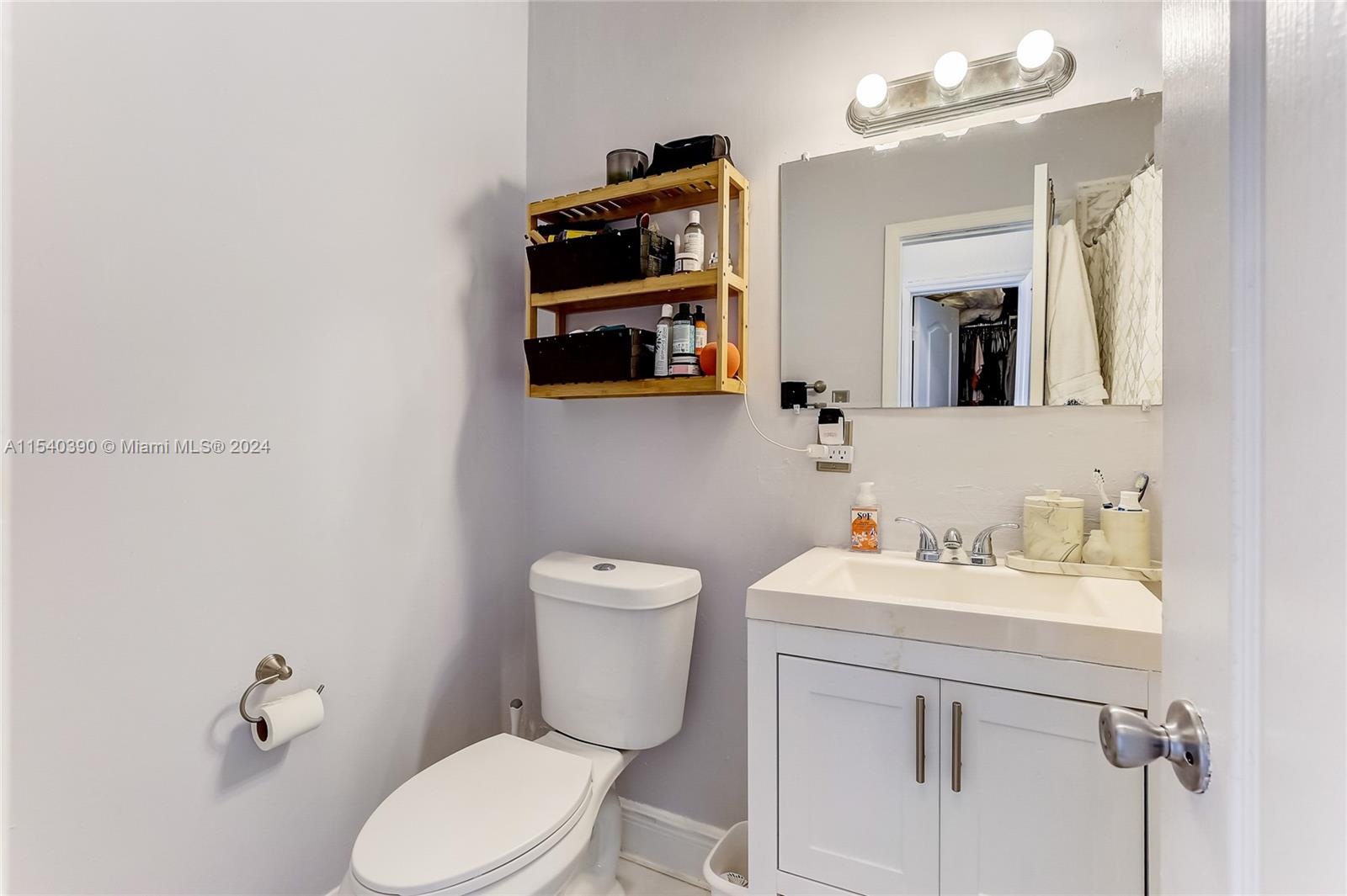820 Euclid Ave # 301
