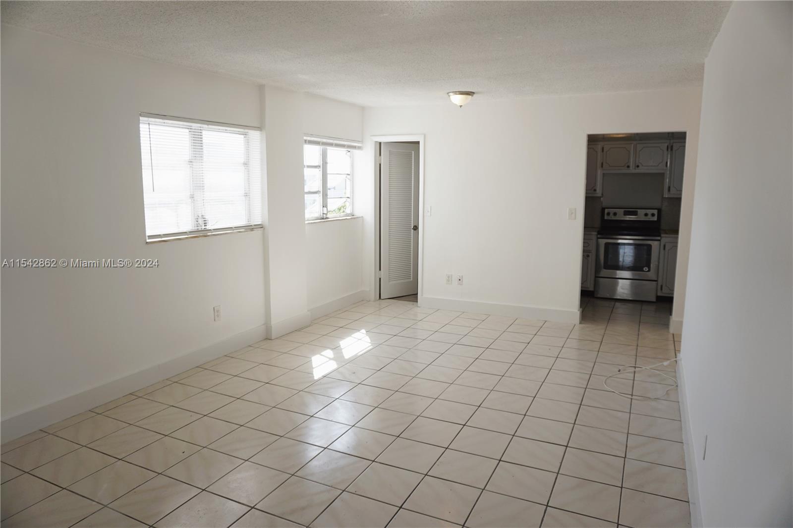 1340 Lincoln Rd # 608