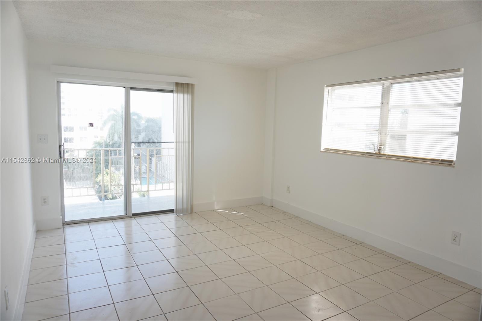 1340 Lincoln Rd # 608