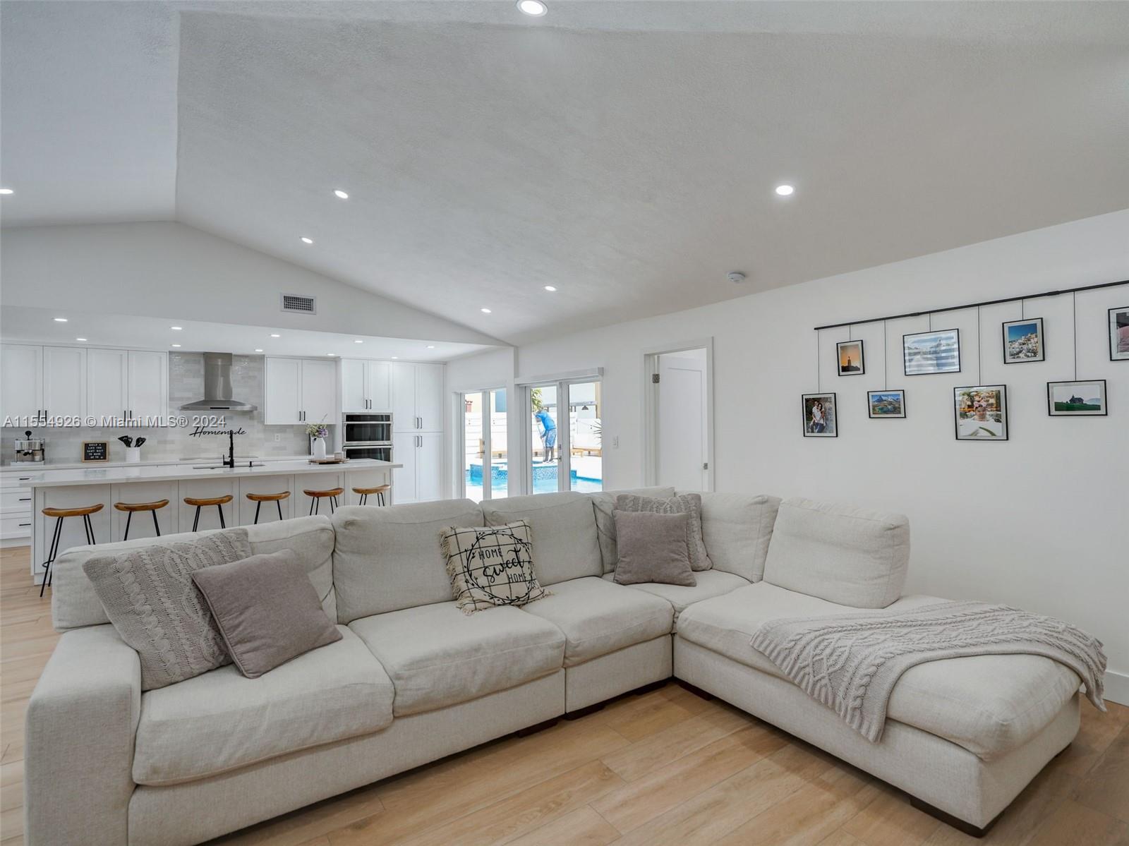 13910 SW 103rd Ter