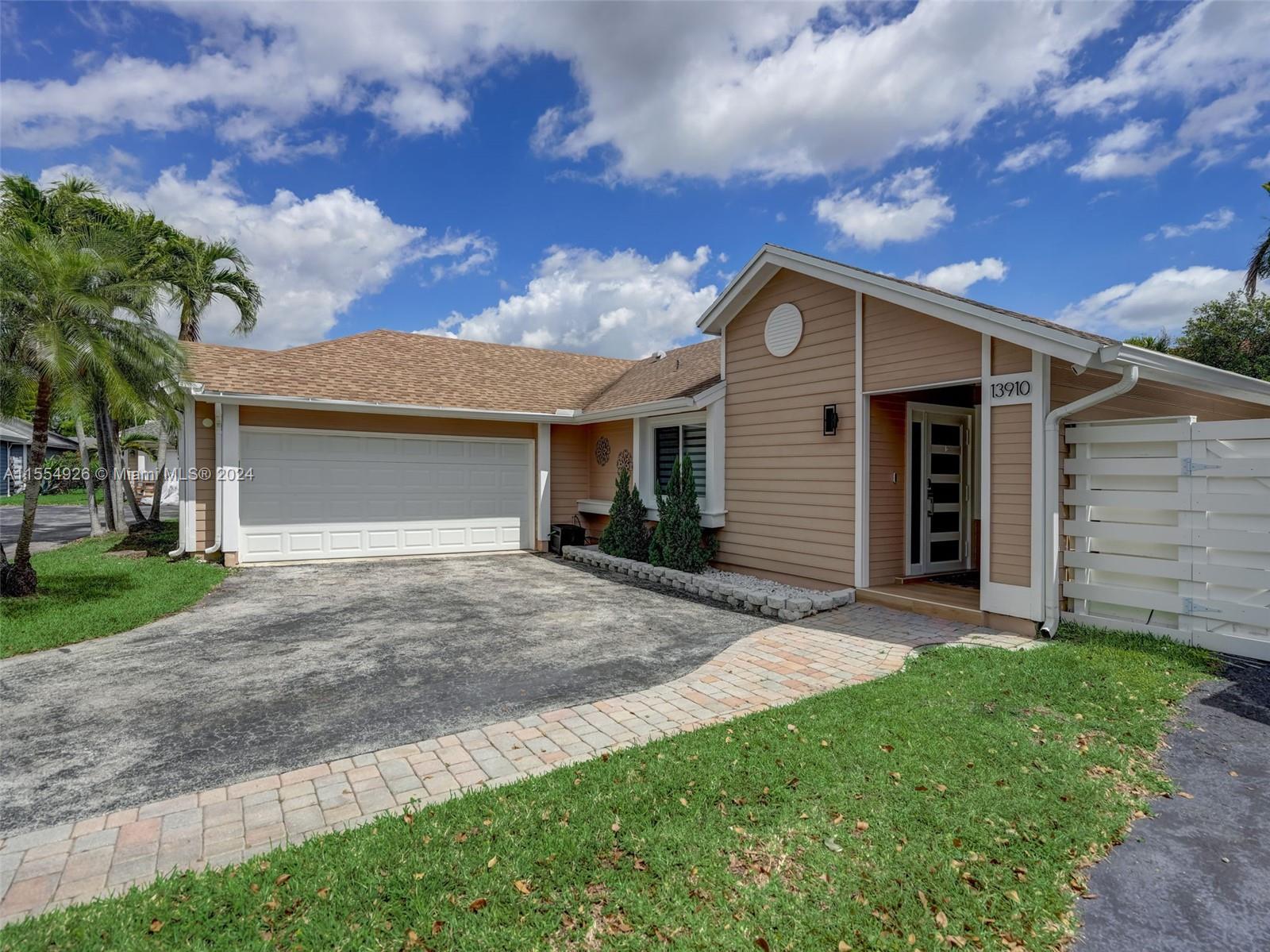 13910 SW 103rd Ter