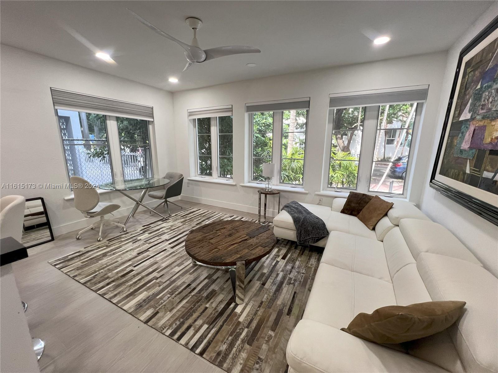 1018 Meridian Ave # 2