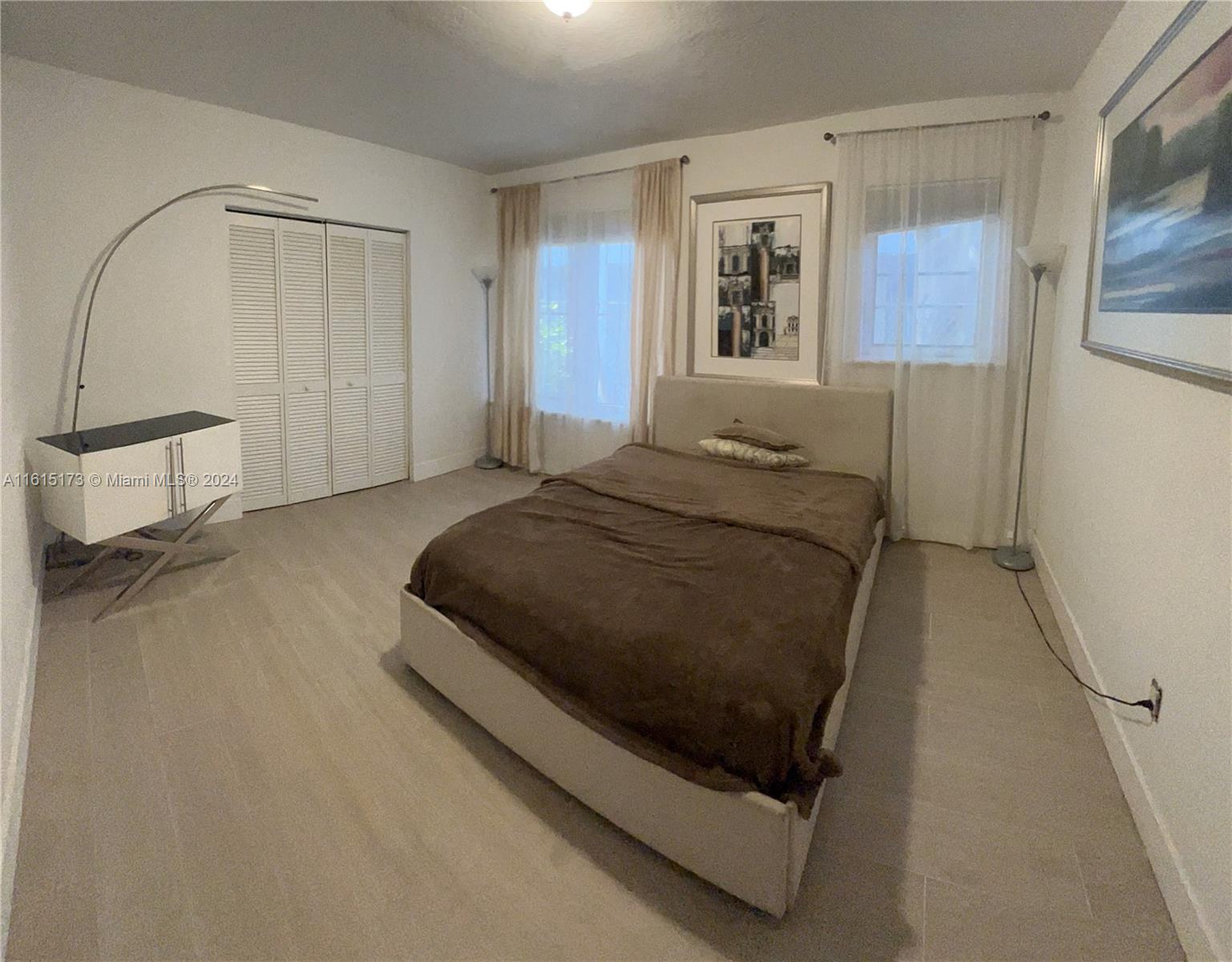1018 Meridian Ave # 2