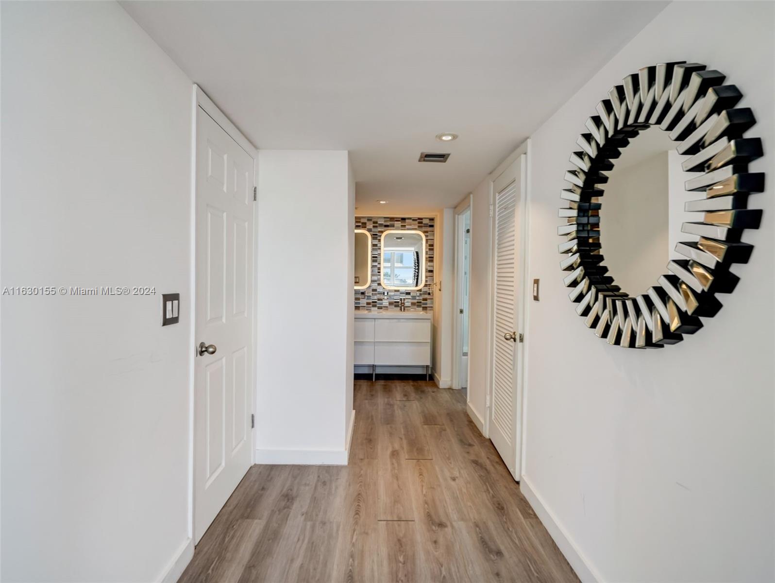 6039 Collins Ave # 502