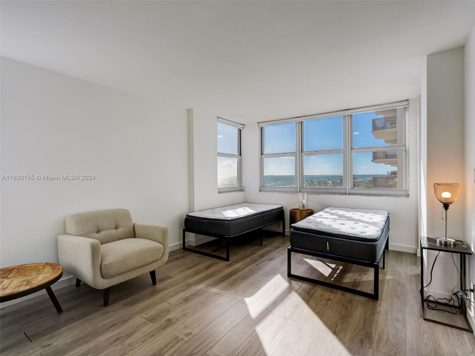 6039 Collins Ave # 502