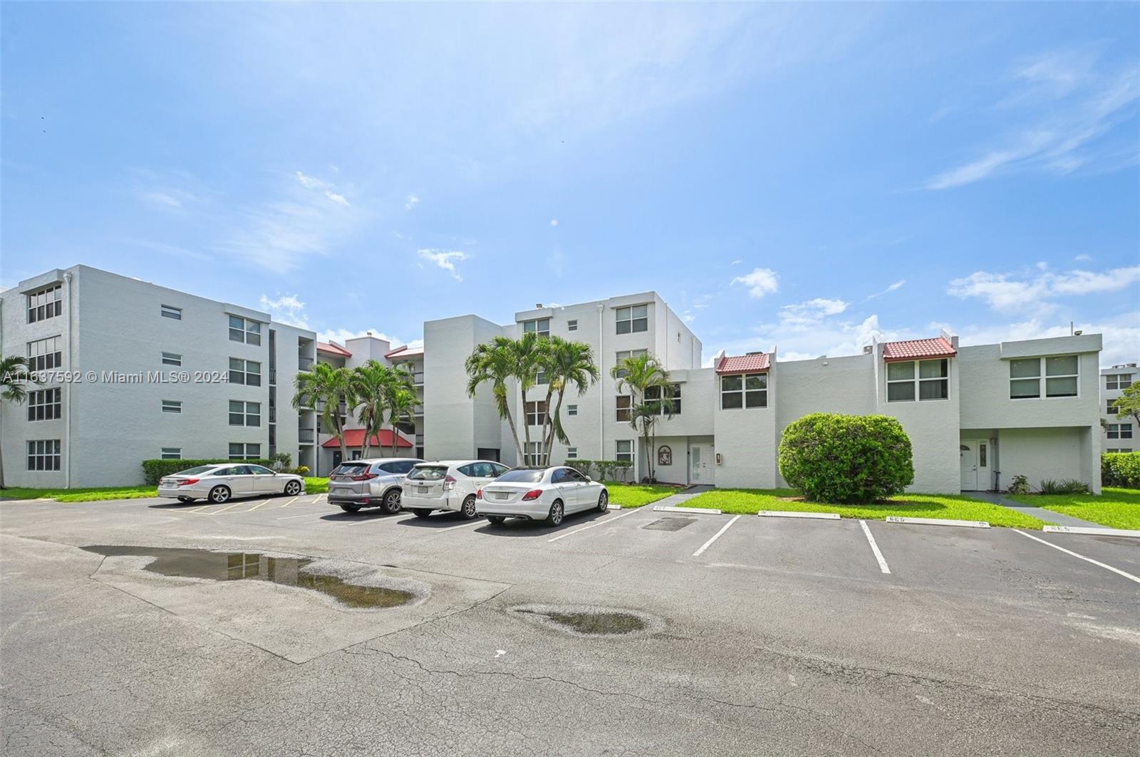 9451 Evergreen Pl # 102
