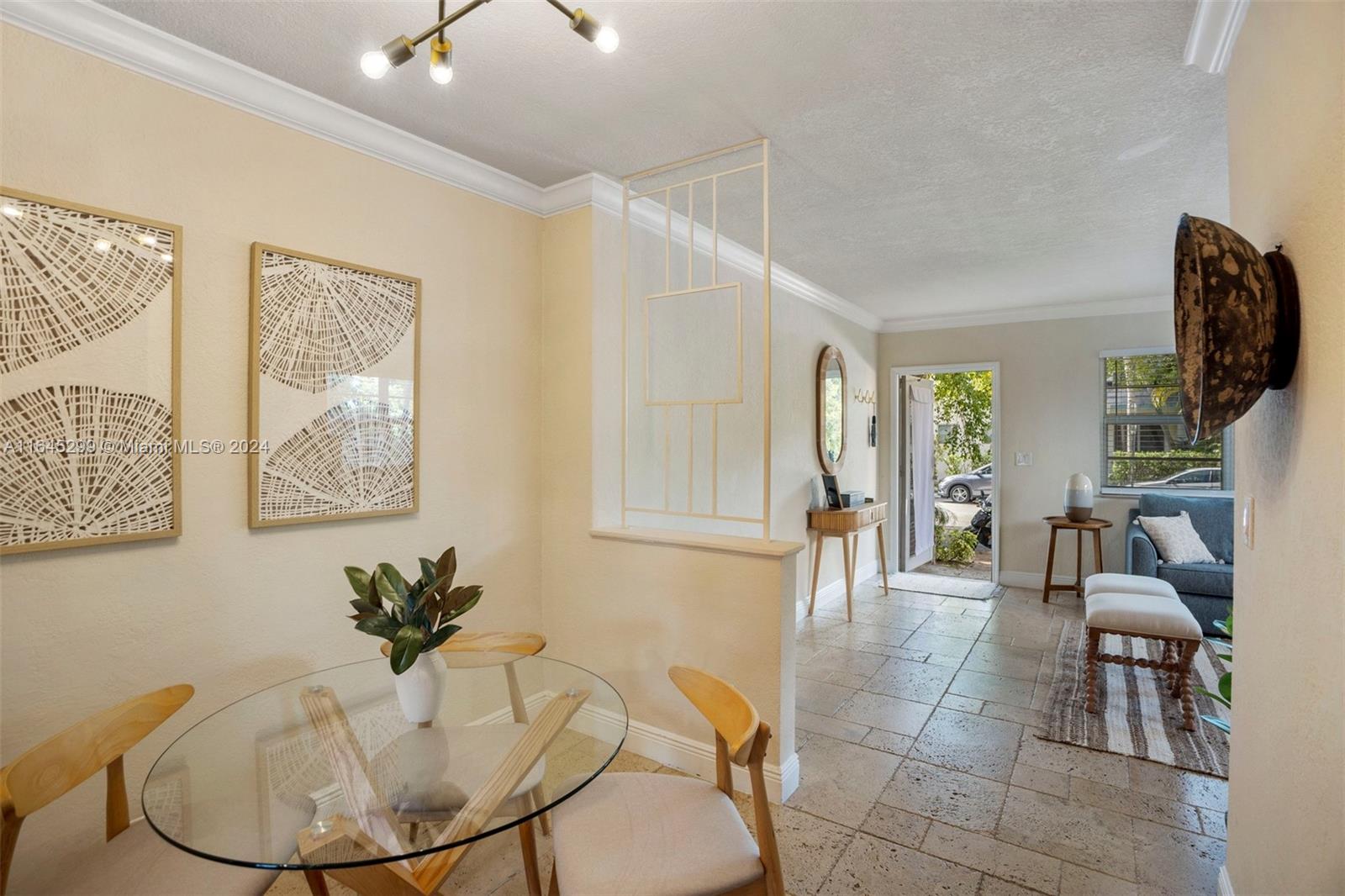 1800 Meridian Ave # 5