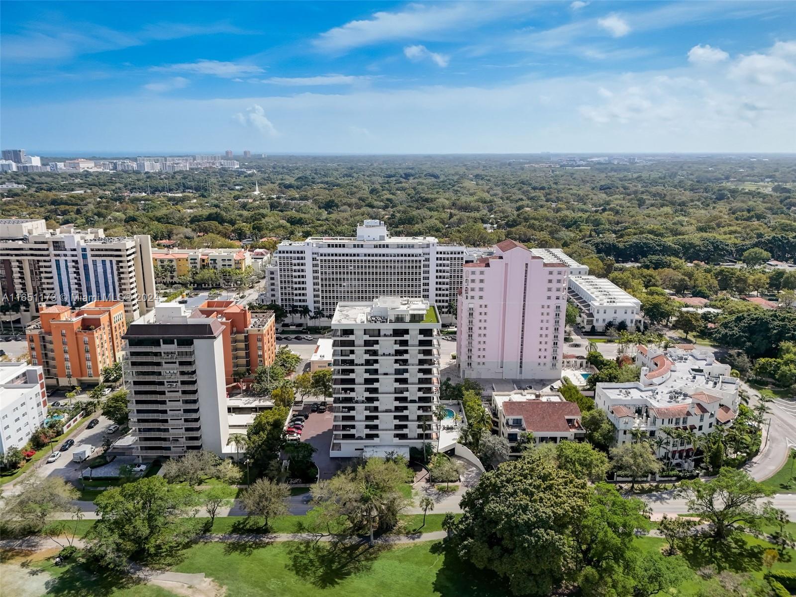 720 Coral Way # 14P