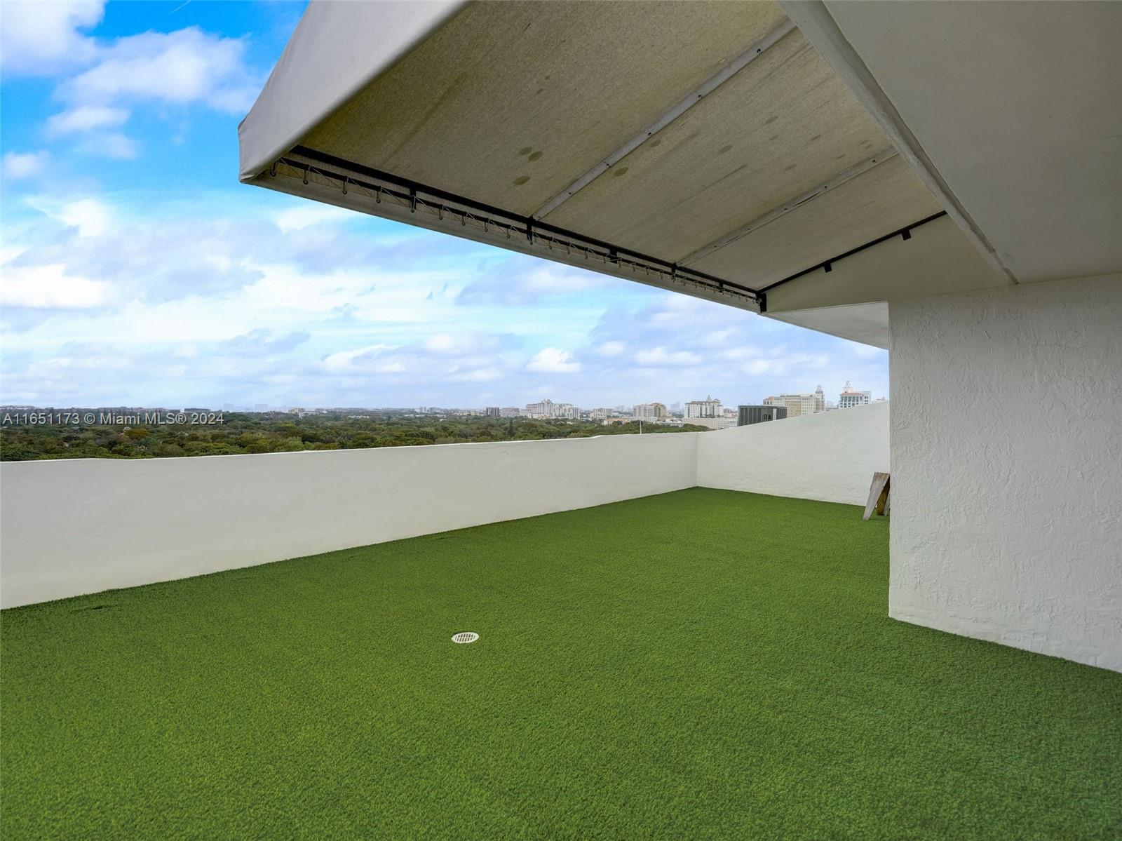 720 Coral Way # 14P