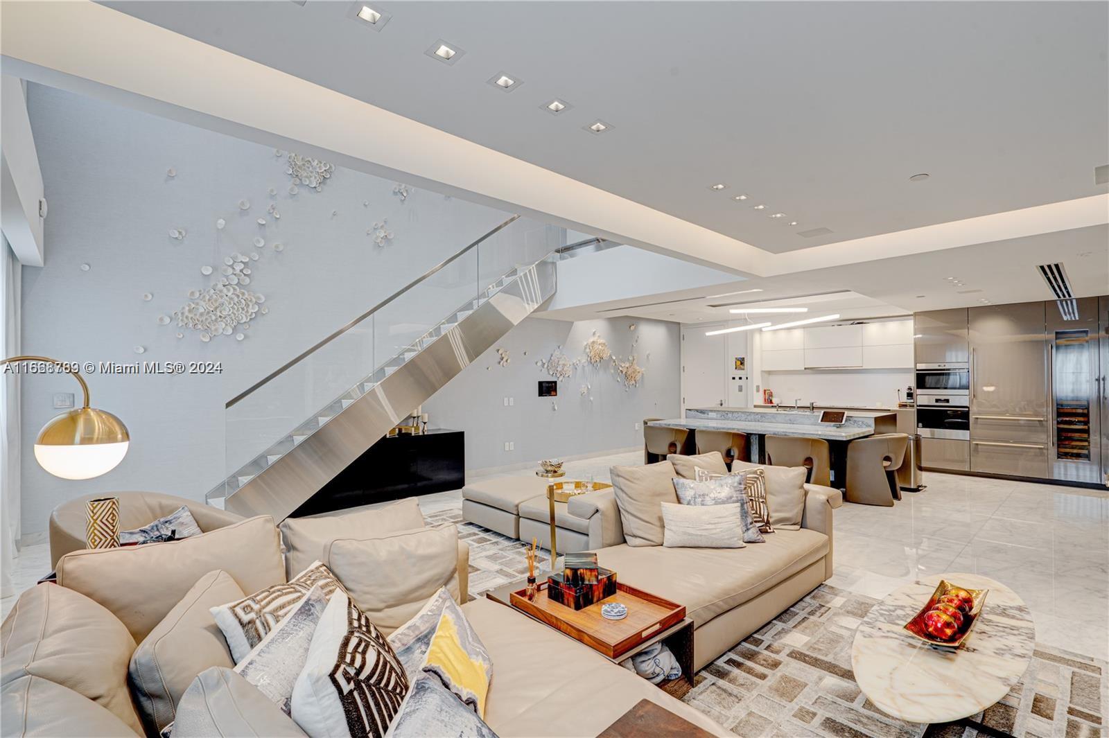 125 Ocean Dr # F0203