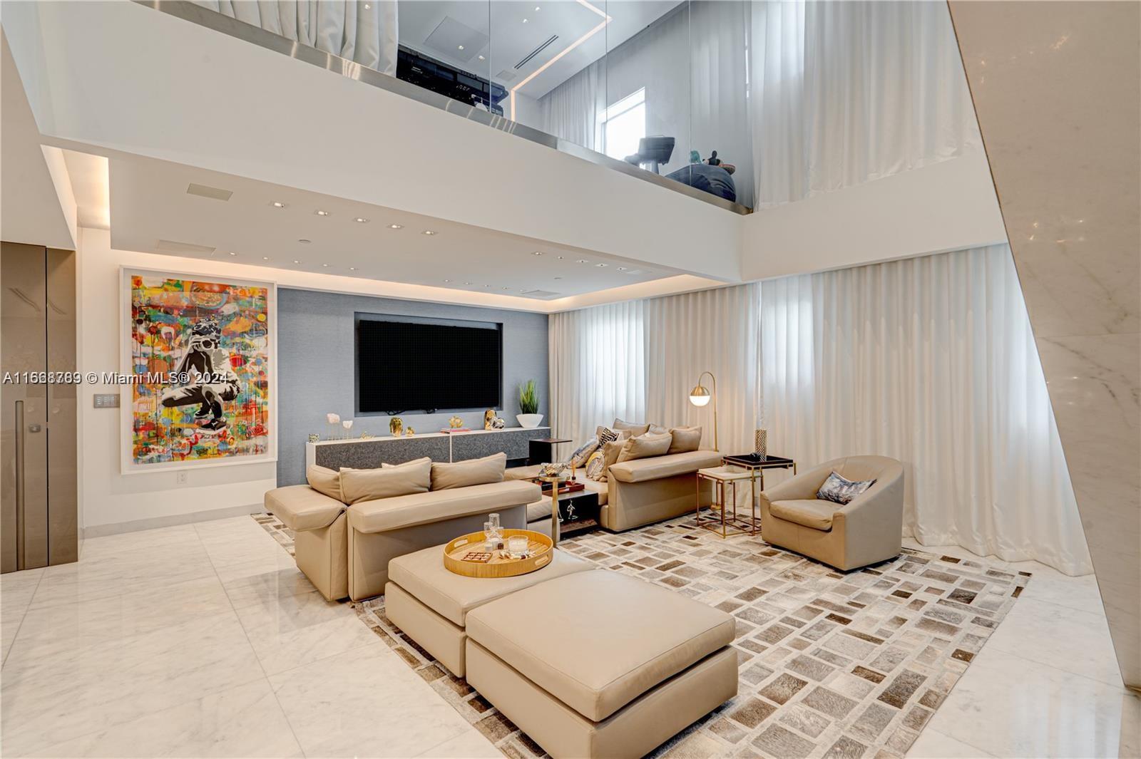 125 Ocean Dr # F0203